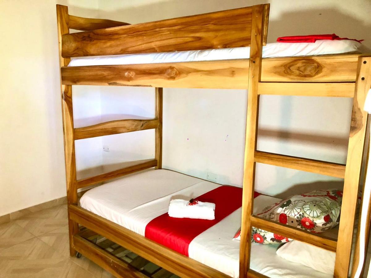 Sierra Kay Hostel Guachaca Pokój zdjęcie